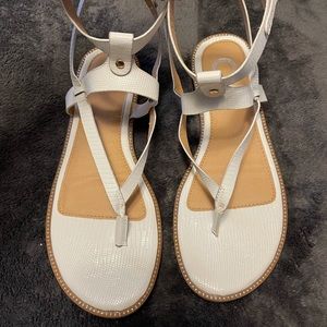 Journee Collection Sandal Size 8 1/2